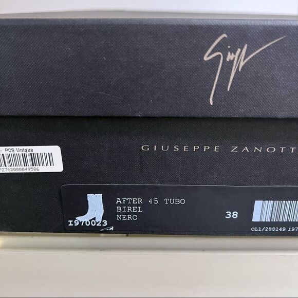 NWT Giuseppe Zanotti Esther Leather Mid-Calf Motorcycle Boots in Black 8 - Picture 16 of 17